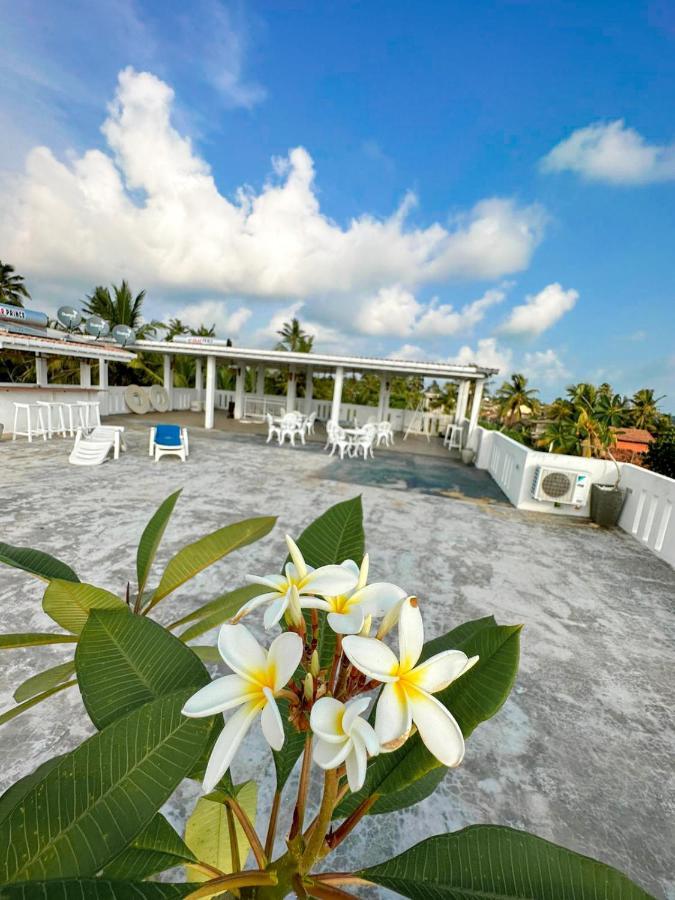 Sunset Sands هيكادوفا المظهر الخارجي الصورة