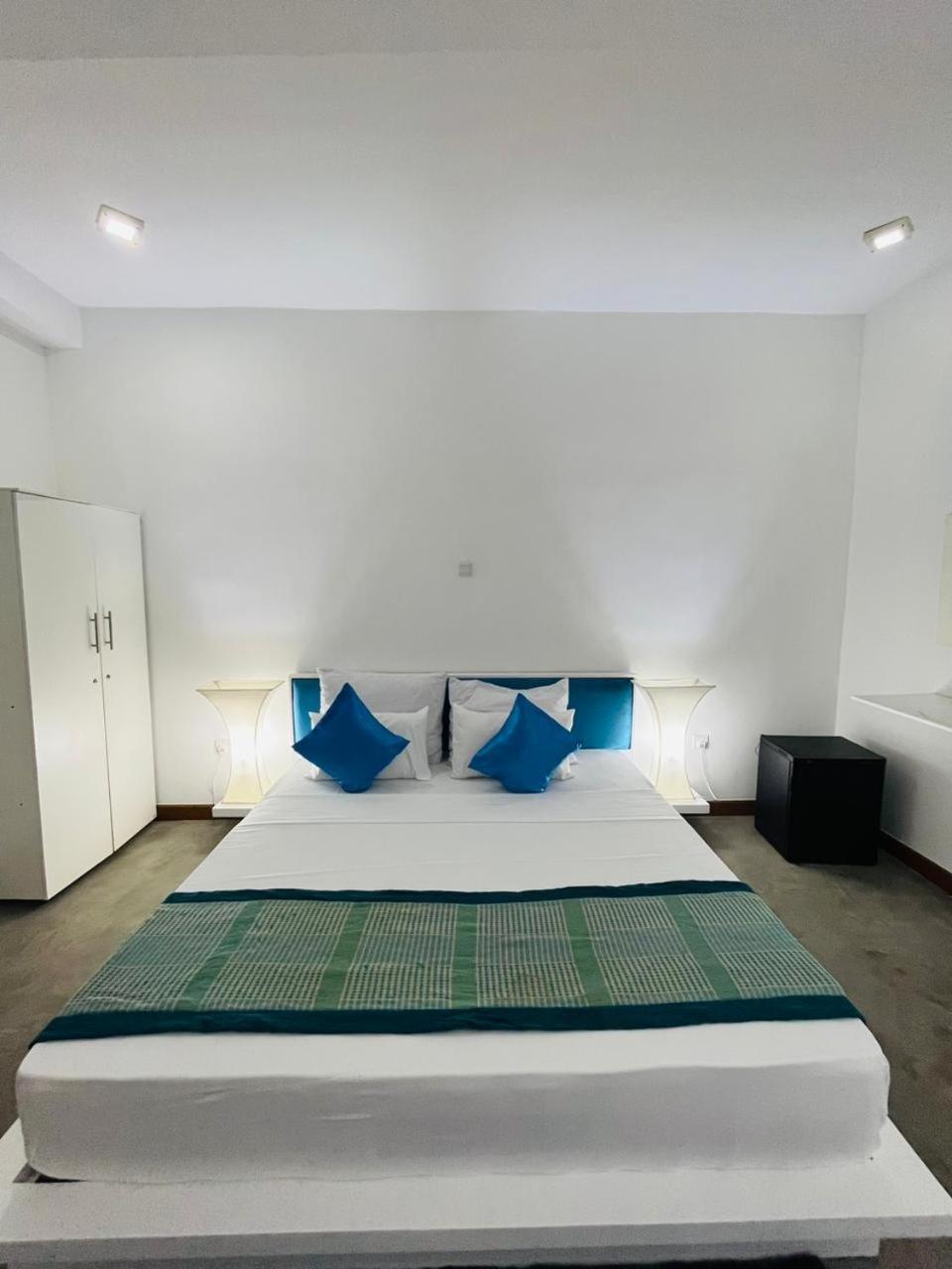 Sunset Sands هيكادوفا الغرفة الصورة