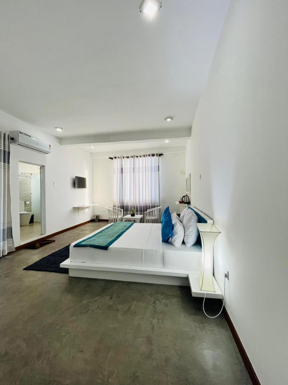 Sunset Sands هيكادوفا الغرفة الصورة